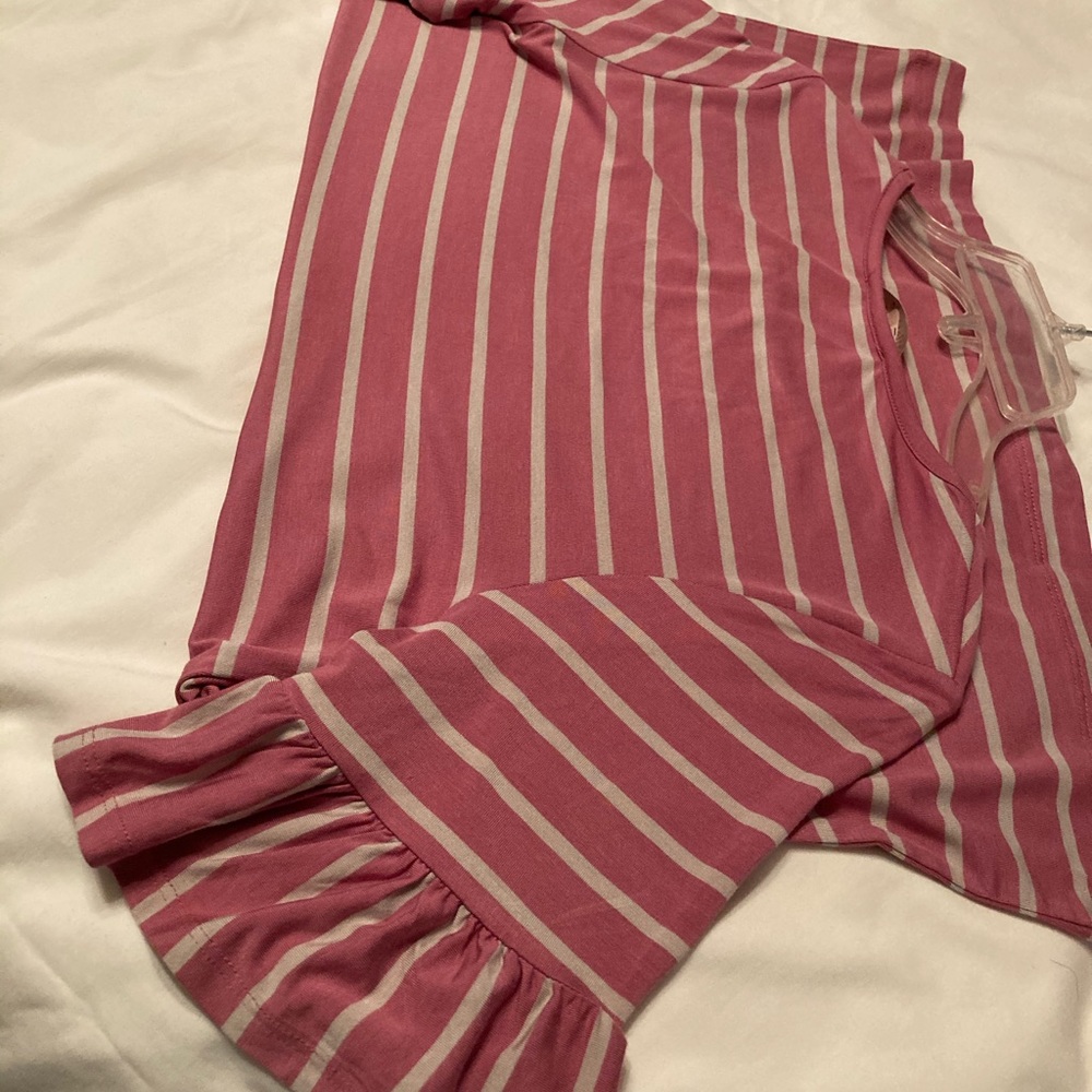 NWT Philosophy Ruffle Sleeve Tee - Picture 7 of 7